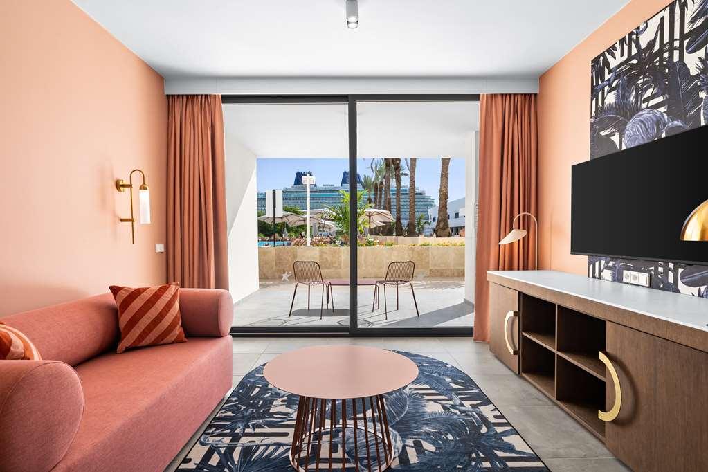 The Rif At Mangrove Beach Corendon All-Inclusive Curio Вилемстад Стая снимка