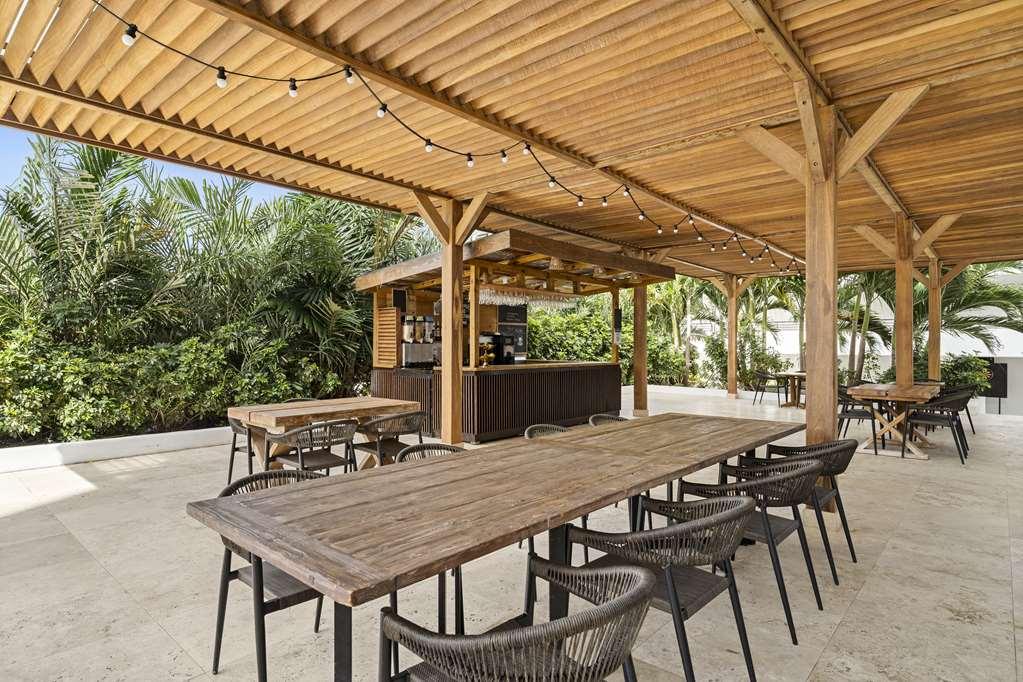 The Rif At Mangrove Beach Corendon All-Inclusive Curio Вилемстад Ресторант снимка